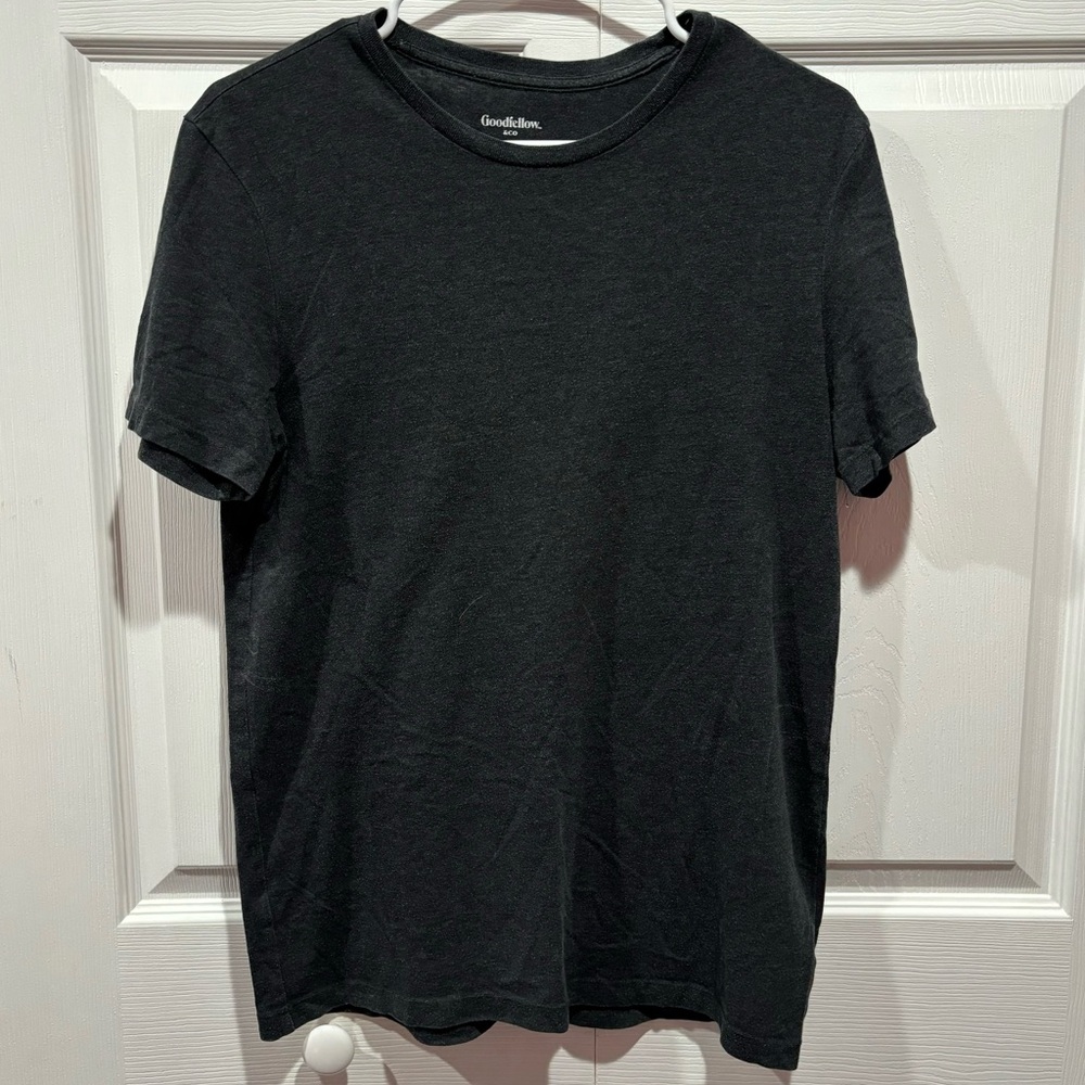 GOODFELLOW & CO Men's Standard Short Sleeve Tee T Shirt Top - black, size S